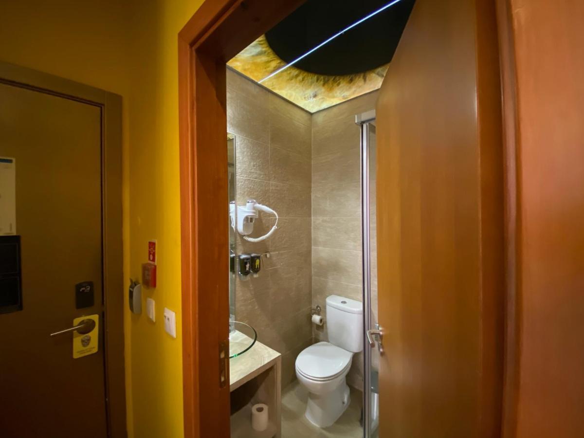 Arty Home In The Heart Of Lisbon , Baixa Chiado Exterior foto
